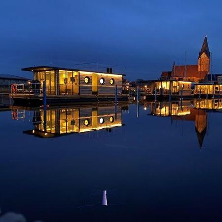Hausboot Fjord Vela Mit Biosauna In Барт Екстериор снимка